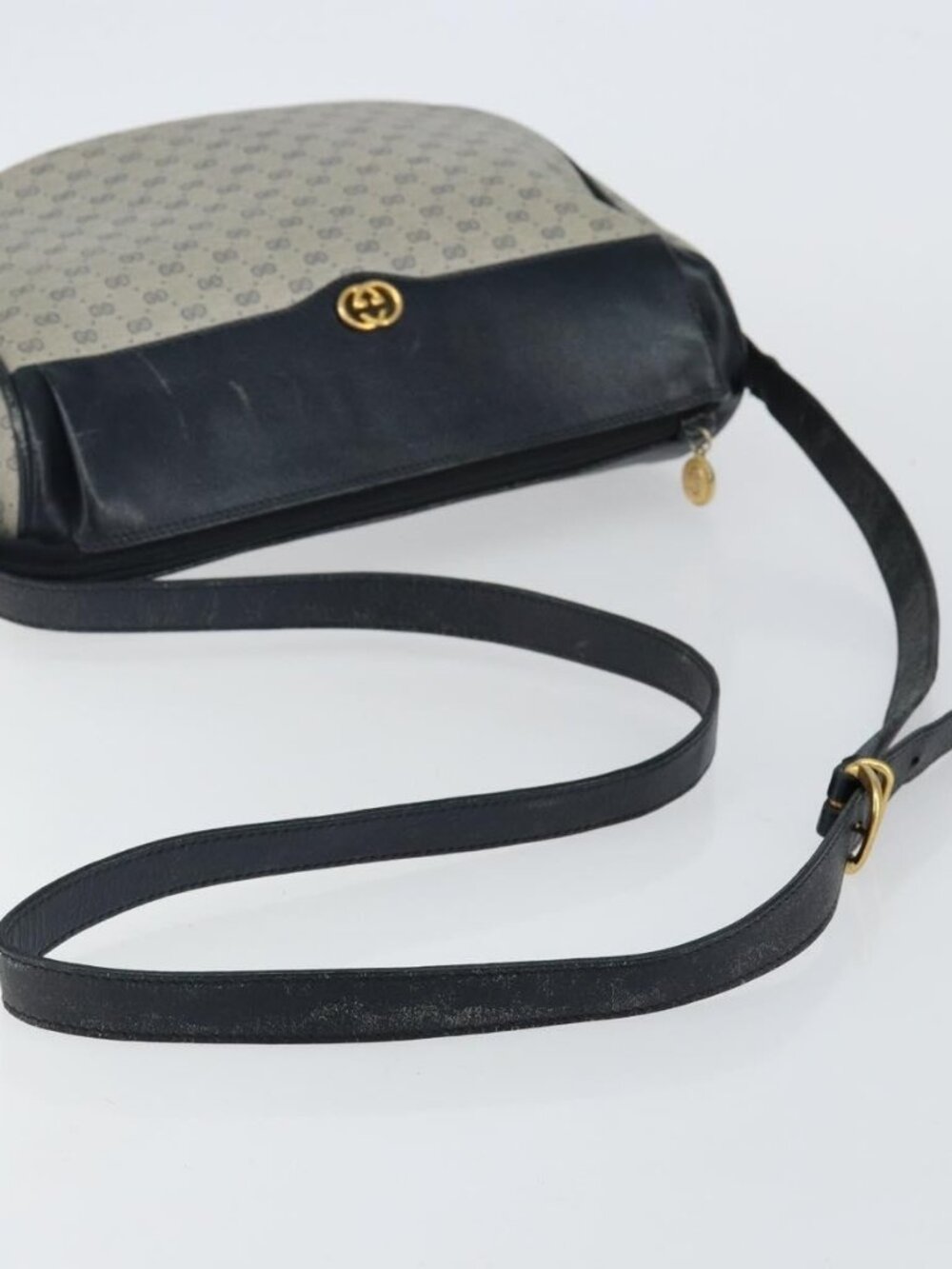Authentic GUCCI Micro GG Supreme Shoulder Bag PVC Navy Gold 001 115 0918 - Picture 14 of 16
